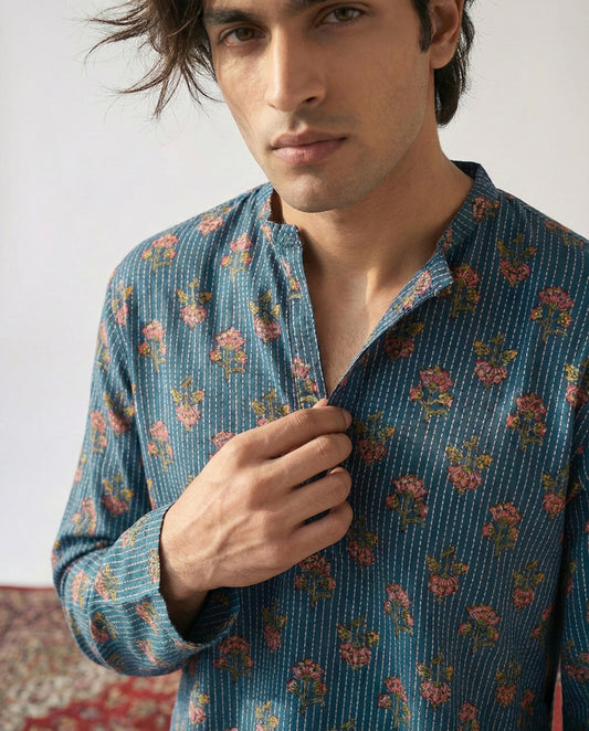 Neel Mughal Buta Short Kurta